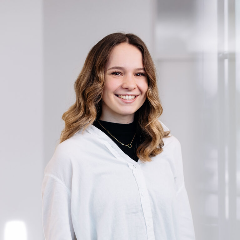 Angelina Bischof - Baschnegger Ammann & Partner